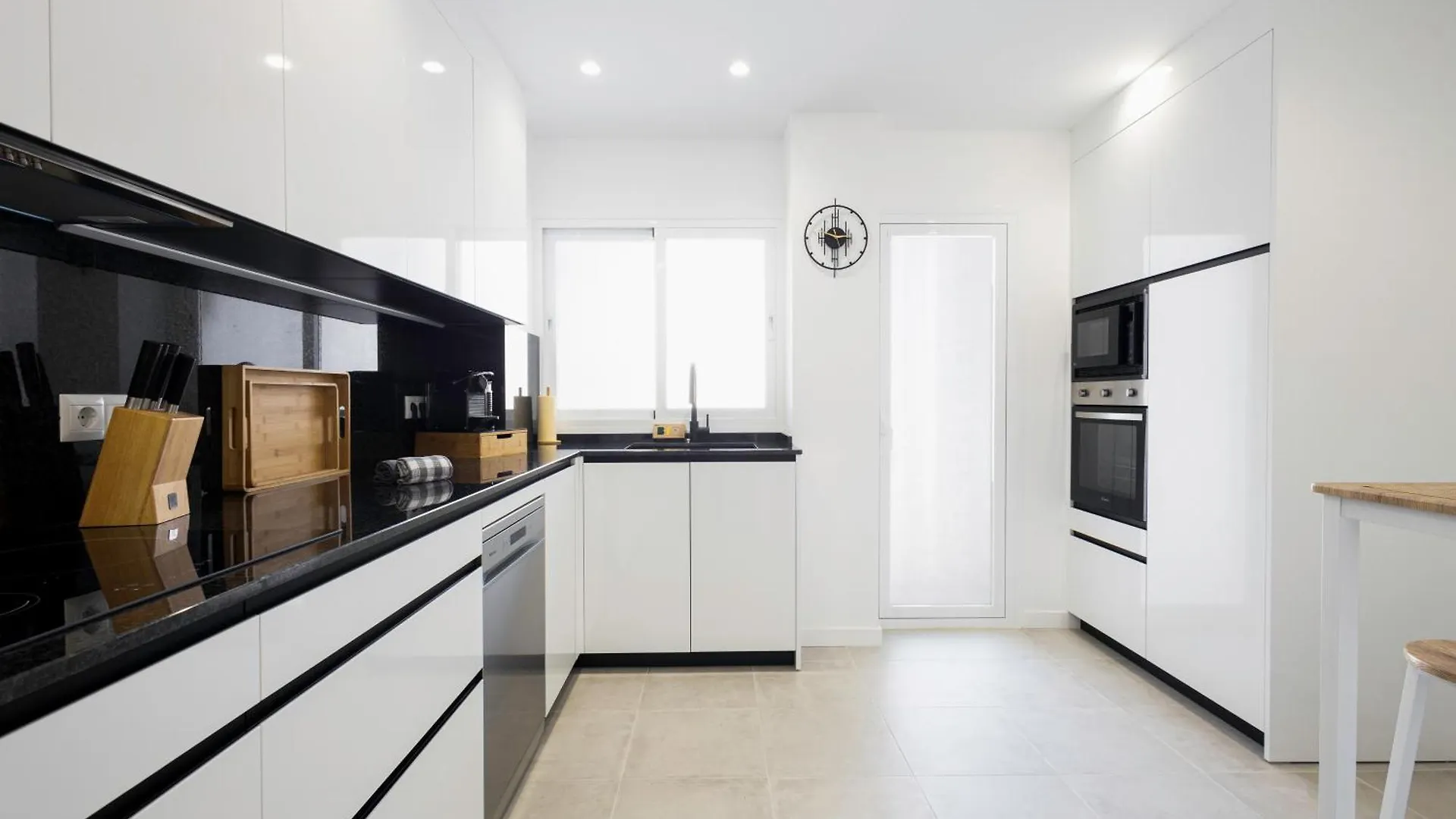 C37 City Views - Comfort & Design Málaga Apartman